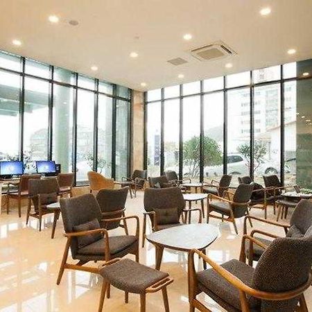 Sims Hotel Чечжу Екстер'єр фото